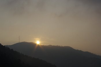 03-sunrise.jpg